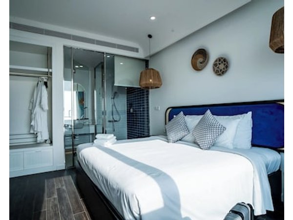 We Young Apartments by HOFs - Fireworks & Ocean view