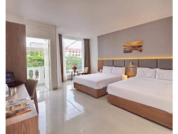 For You Hotel