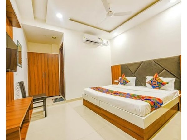 SOLACE INN with Lift near GOLDEN temple