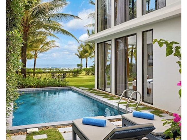 Hoi An Royal Beachfront Villas