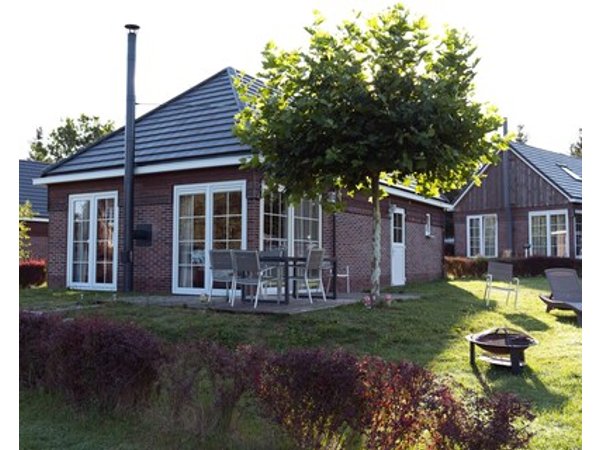 Camping 2000 - Vakantiewoning M