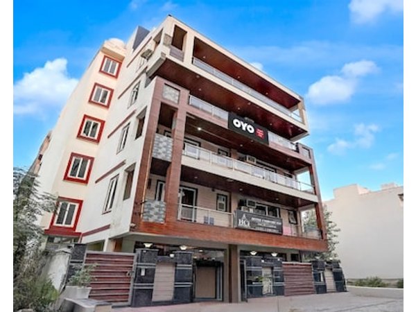 Hotel O Urban Sky