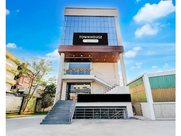 Super Townhouse Suchitra IDA Jeedimetla
