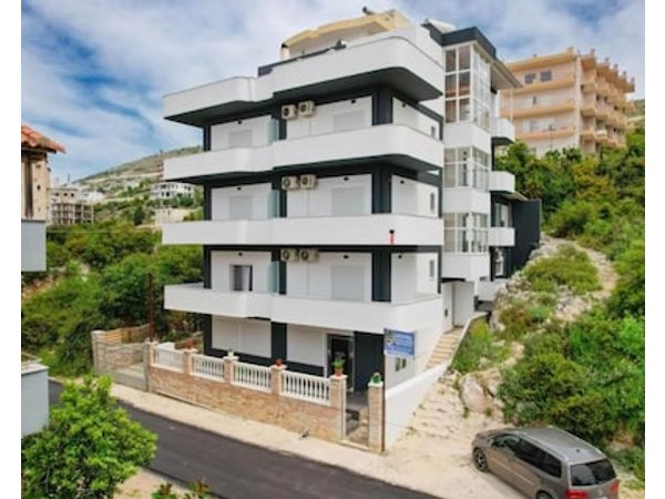 Eleana Apartments
