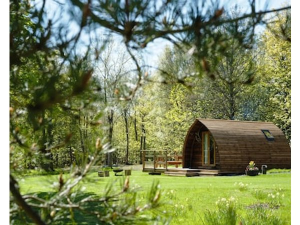 Cosy Ensuite Glamping With A Hot Tub