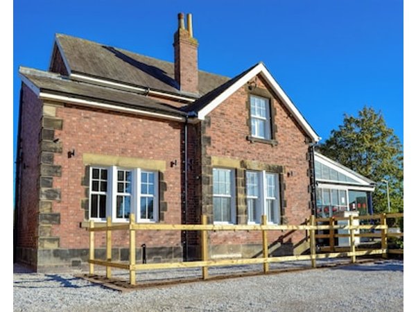 3 Bedroom Accommodation In Upper Poppleton Near York
