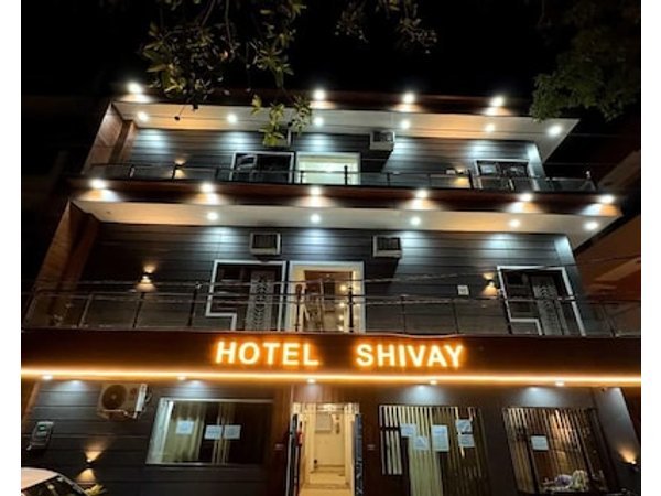 Hotel shivay