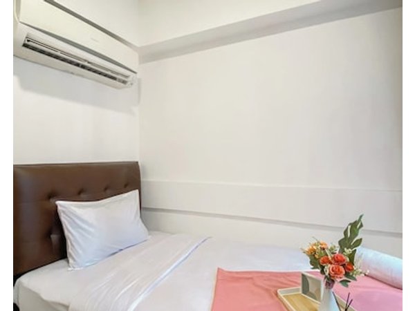 Homey And Spacious 2br At Meikarta Apartment