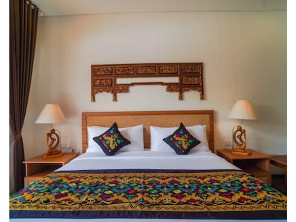 Giri Bhagawan Villas & Spa