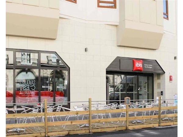 ibis Nantes Centre Tour Bretagne