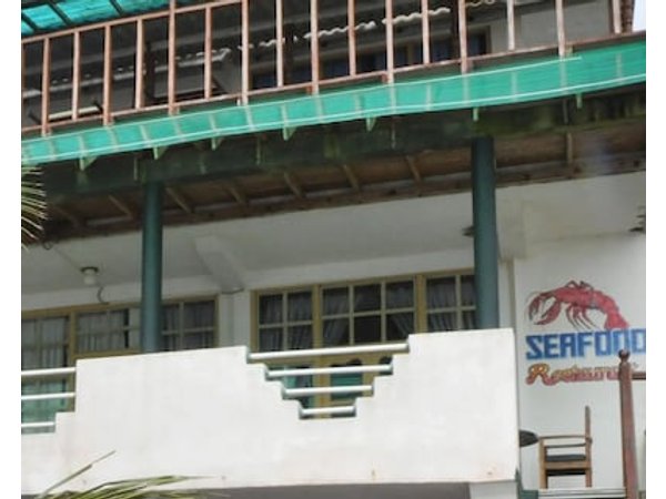 Luthmin River View Hotel