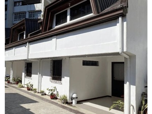 Starring Pinescape Villas