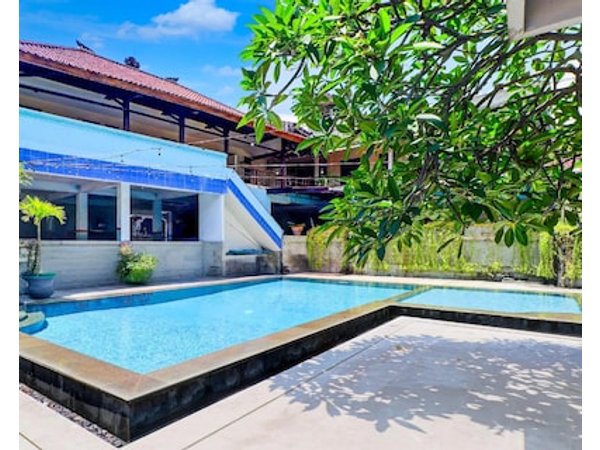Townhouse Oak Legian Near Kuta Beach Formerly Sayang Maha Merta