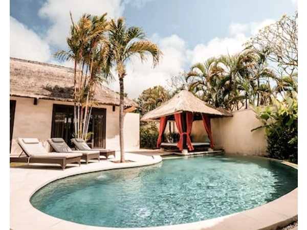 Mahagiri Villas & Spa Dreamland