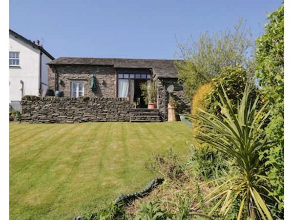 Topiary Cottage