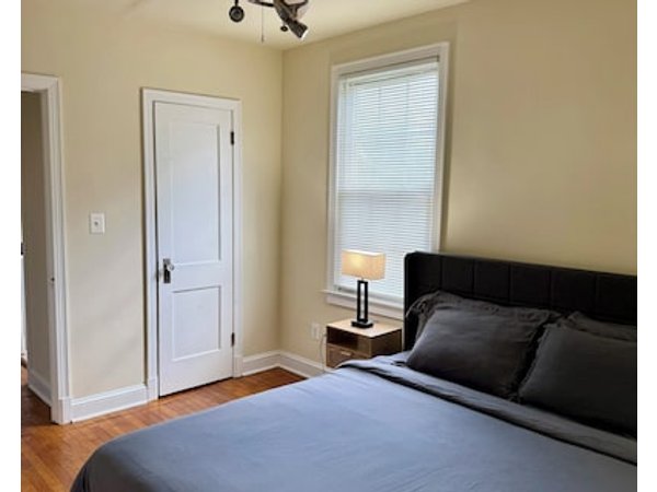 Cozy DC Easy Metro Access in Washington