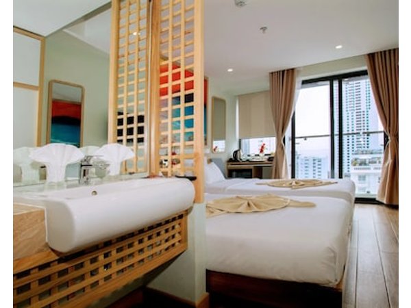 Royal HPM Hotel