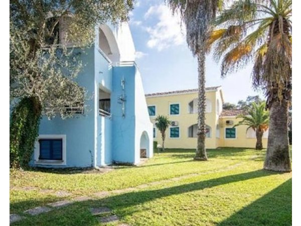 Helion Villas And Apartments