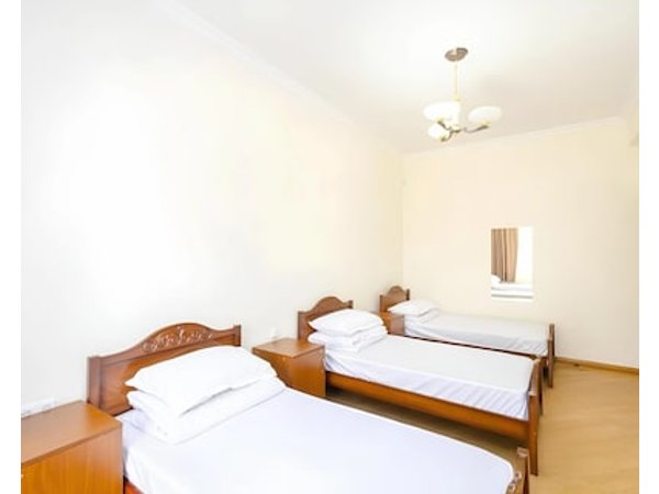 Areva Hostel & Apartment