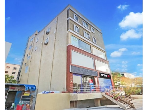 OYO Flagship Hotel RB