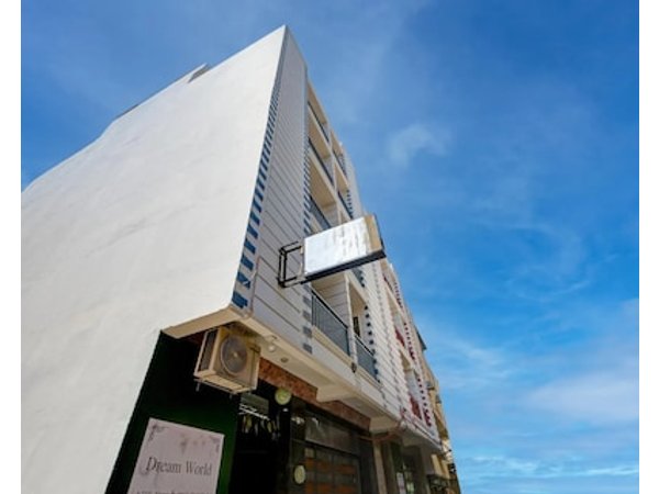 Hotel Dream World Delhi IGI Airport -Drop Free