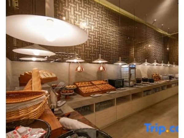 Lalynn Resort & Villas Phuket