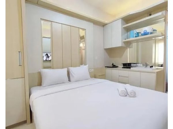 Comfort Studio At Candiland Apartment