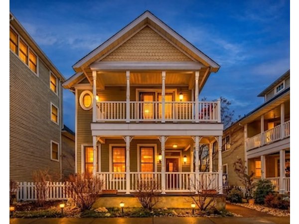 Luxury Beachside Vacation Getaway - OceanView Movie Theatre Mini Golf