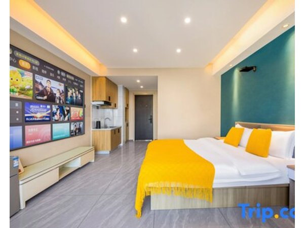 Hui zhi Shang Dao qi yue audio & video apartment (Shenbei wuyue plaza shop)