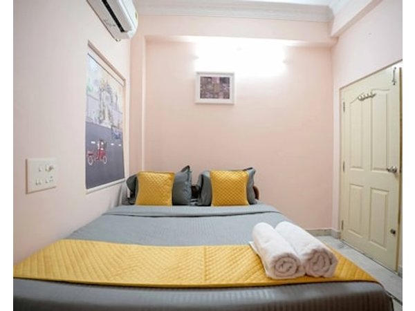 Yellow Bells Residency (Serviced Apartments)