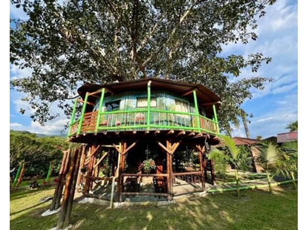 9-bedroom Cottage In Wonderful Pereira With Wifi