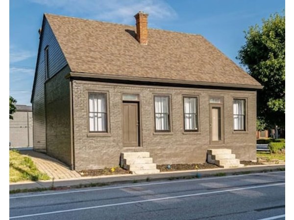 Charming Condo ~ 4 Mi From Indianapolis Zoo
