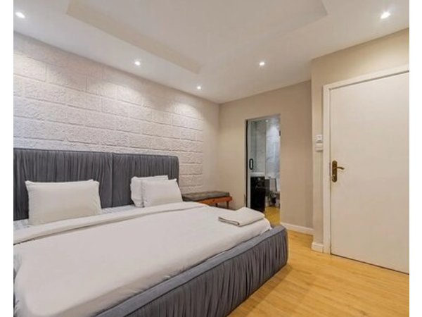 Saint Apartment by Bento