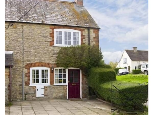 Candy Cottage Pet Friendly With Open Fire In Thornford Ref 5331