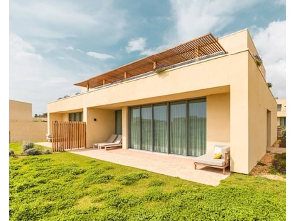 White Shell Beach Villas