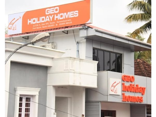 Geo Holiday Home