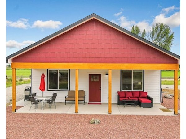 Adobe Creek Cottage - Serene Setting Close To Golf Mountain Biking & Hiking