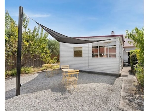 Hurst Cottage North Hobart X 6