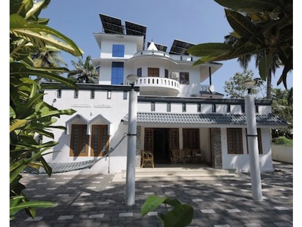 Taaraa Loca - Yoga Spiritual n Dorms