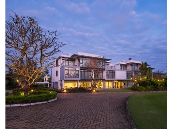 Montgomerie Links Hotel & Villas