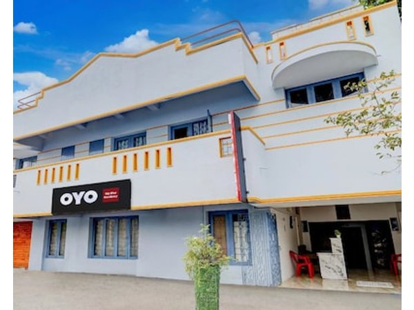 Hotel O Sky Blue Residency