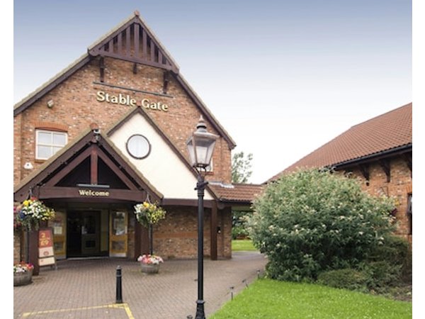 Premier Inn Manchester - Denton