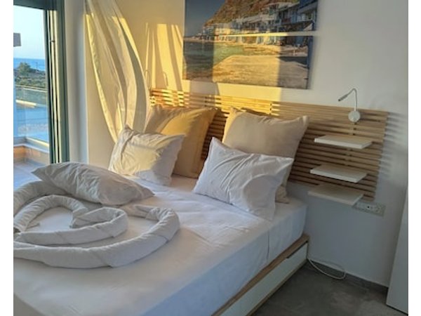 Cindy Luxury Villas Crete (green)nn