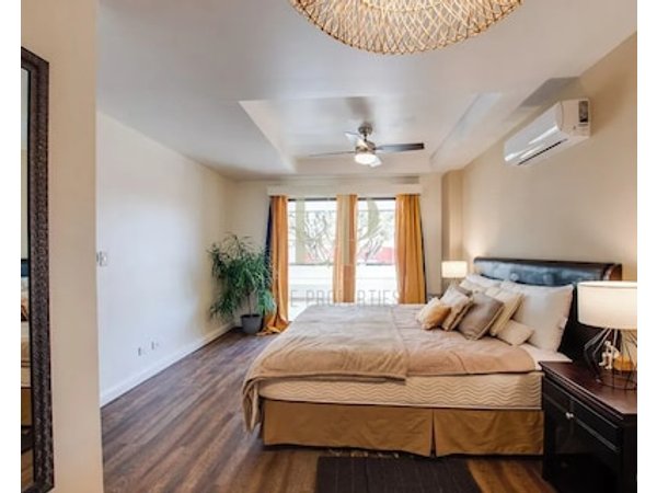 Urban Oasis In Santa Ana Centro: 2br & Terrace Near Everything