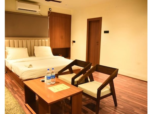 Hotel Yashoda International