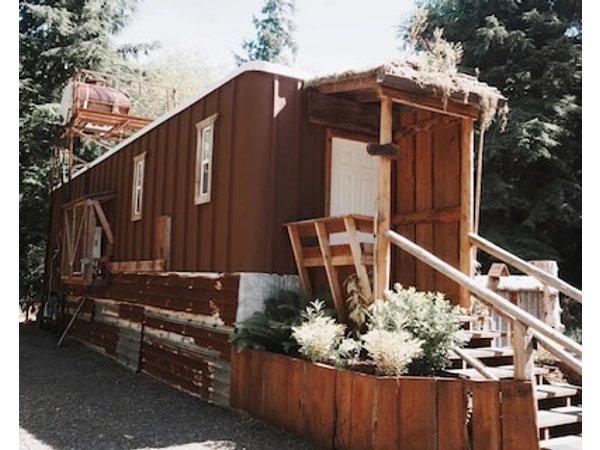 Rustic and Spacious Safari Tent in Forks Washington Perfect for a Glamping Getaway to the Pacific Northwest