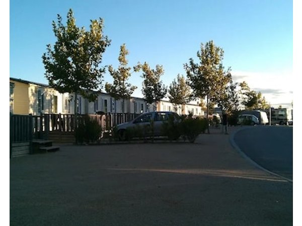 Bungalows Zaragoza Camping