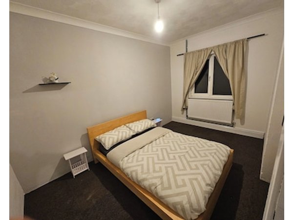 A quiet getaway central to beaches countryside towns and attractions.