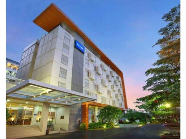 Nunia Inn Bandara Jakarta