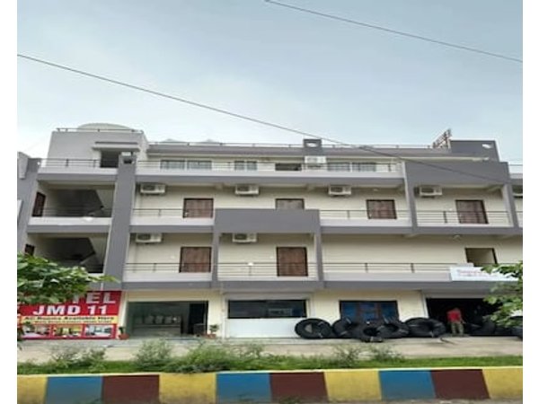 Hotel Jmd 11